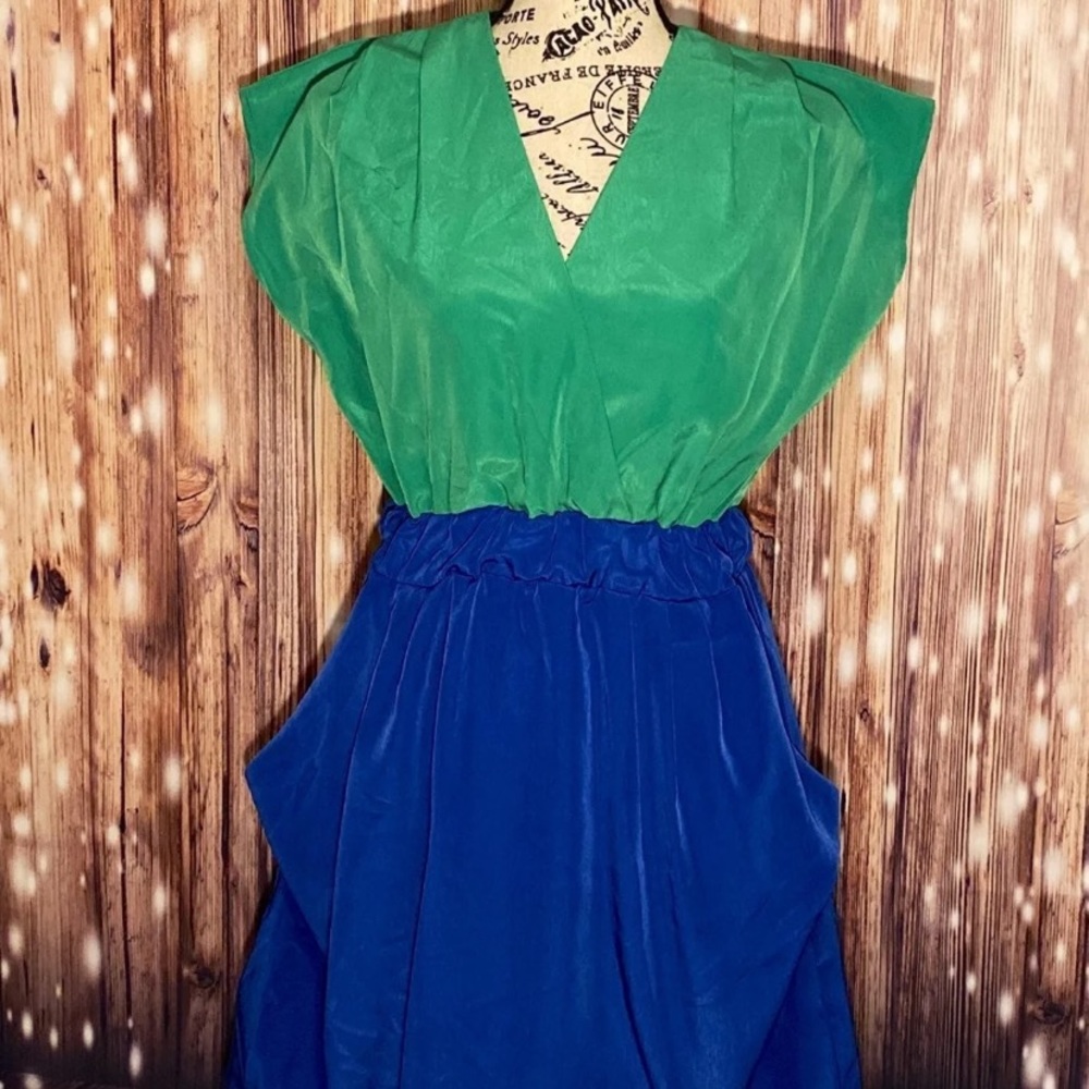 NWOT GIANNI BINI DRESS